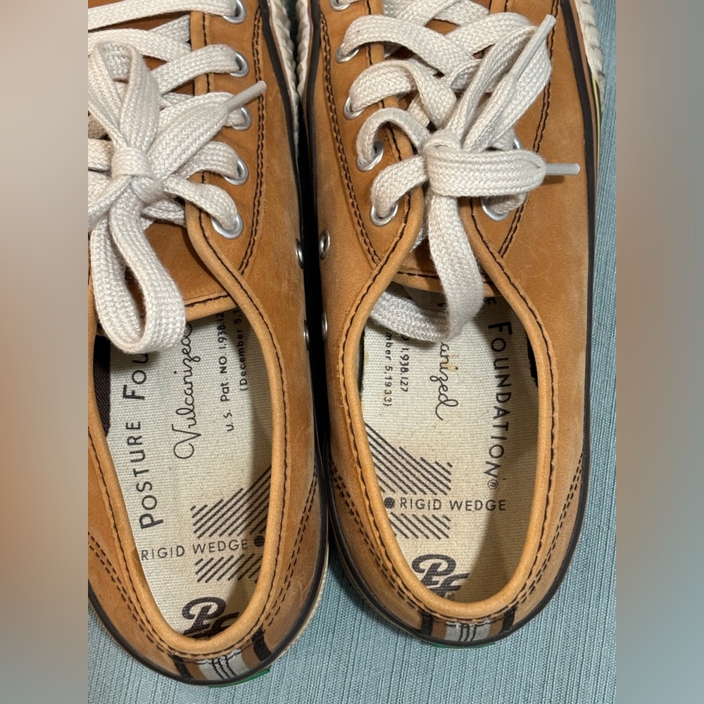 P.F. Flyers Tan and Cream Leather Sneakers Women’s 7 lace up - Picture 2 of 9